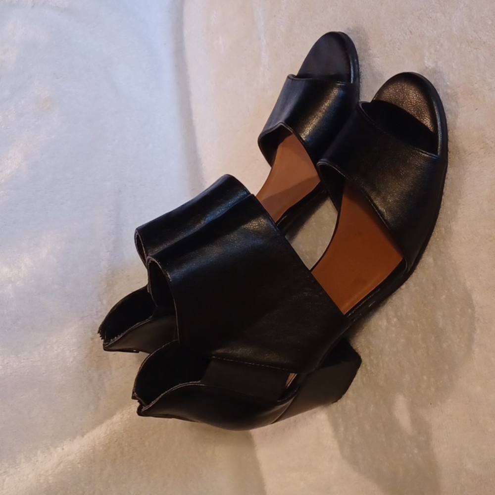 Sonoma +Vitalize by Ortholite sandles women's size 9